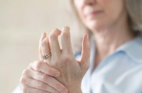 Питьевой режим для здоровья суставов. Какие продукты полезны для скелета 04