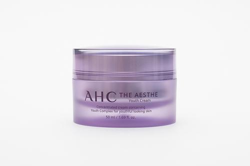 Как правильно ухаживать за сухой кожей лица. Влага, дающая силы: как ухаживать за сухой кожей 06