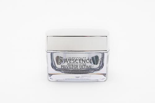 Как правильно ухаживать за сухой кожей лица. Влага, дающая силы: как ухаживать за сухой кожей 11