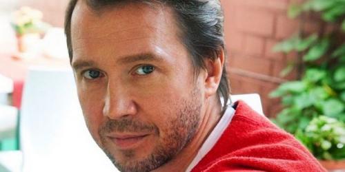 Какие доказательства были представлены для подтверждения гомосексуальности Евгения Миронова. Появление ребёнка от суррогатной матери сочли подтверждением нетрадиционной ориентации Евгения Миронова