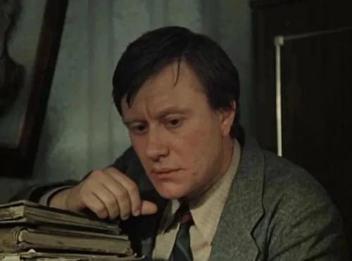 Какие слухи или спекуляции существуют о молчании Миронова. Эльдар Рязанов об Андрее Миронове...