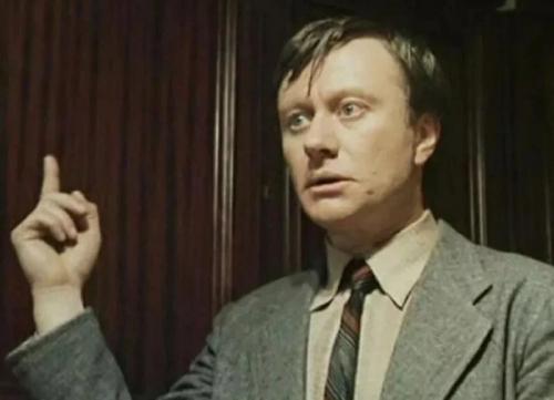 Какие слухи или спекуляции существуют о молчании Миронова. Эльдар Рязанов об Андрее Миронове...