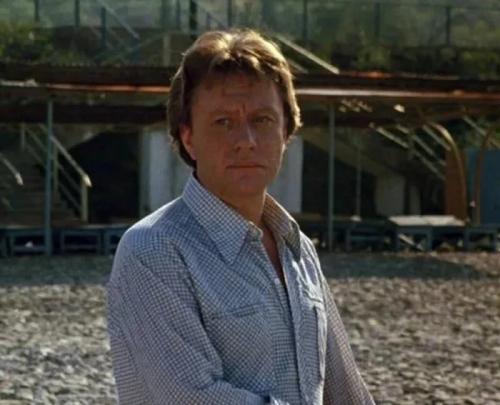 Какие слухи или спекуляции существуют о молчании Миронова. Эльдар Рязанов об Андрее Миронове...