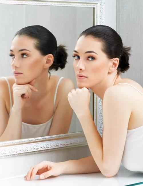 Стильные стрижки для полных девушек: как выбрать идеальный вариант для круглого лица 01 Стильные стрижки для полных девушек: как выбрать идеальный вариант для круглого лица 01