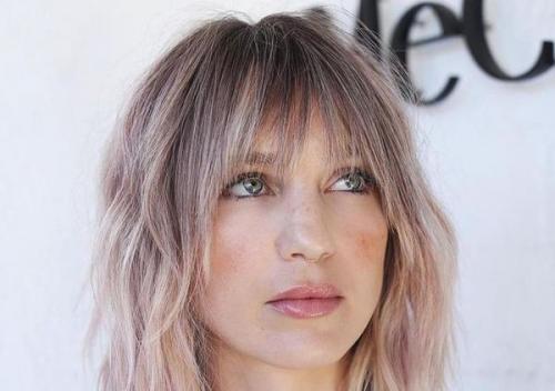 Топ-прически для круглых лиц: как выбрать идеальный стиль 09 Топ-прически для круглых лиц: как выбрать идеальный стиль 09