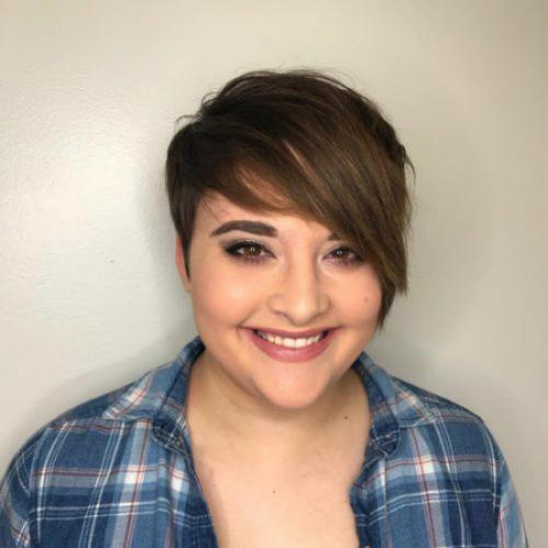 Какие модные тенденции 2025 года для коротких стрижек подходят полным женщинам. Короткие стрижки для полных женщин