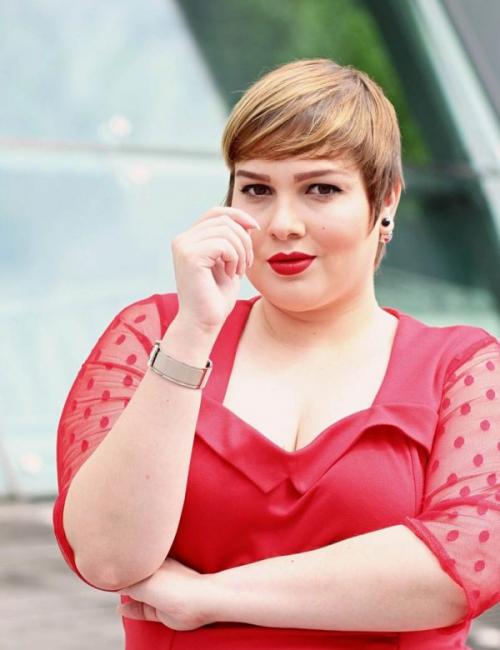 Омолаживающие стрижки для полного лица. Короткие стрижки для полных дам