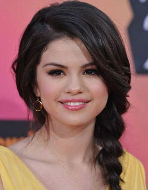 Стрижки для круглого лица. Рекомендации по выбору причесок 14