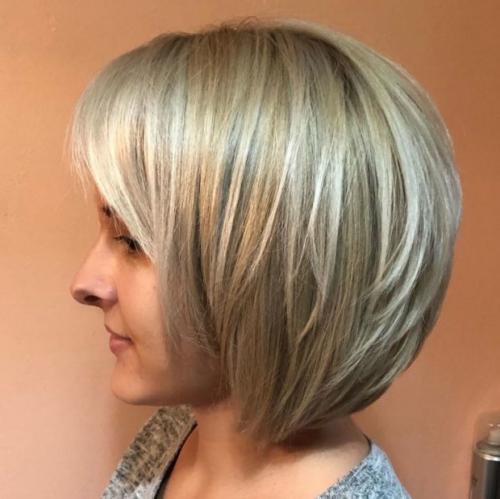 Стрижки для круглого лица 2022. Актуальные короткие стрижки для круглого лица – фото