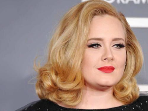 Стрижки для лица с широкими скулами. Особенности многослойных стрижек 17