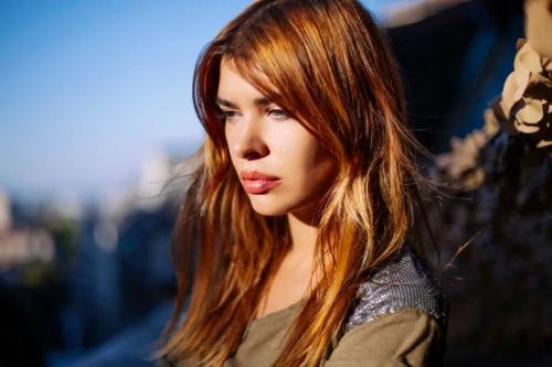 Карамельный цвет волос: обзор популярных вариаций цвета