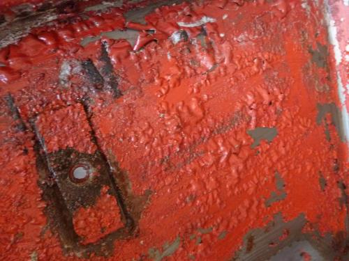 Как снять старую краску с металла в домашних условиях. Смывка краски с металла —, что это такое