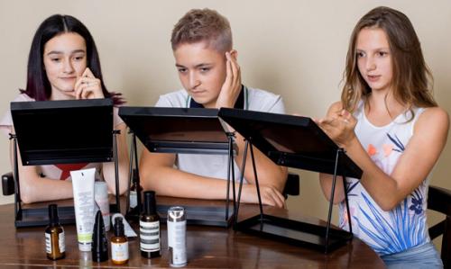DERMAQUEST » Как ухаживать за проблемной кожей подростка. МИФ 1 01