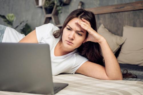 Как ухаживать за лицом подростку, чтобы не было прыщей. Чем лечить прыщи у подростка?