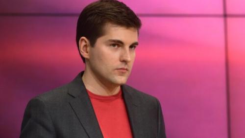 Как гей Дмитрий Борисов относится к традиционным ценностям и семье. Замгендиректора Дома моды Зайцева Расул Ахметов не жалеет, что выдал интимный секрет Дмитрия Борисова