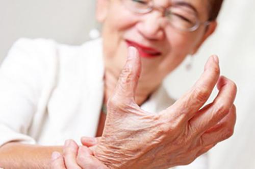 Артроз кистей и пальцев рук: причины, симптомы и лечение 01 Артроз кистей и пальцев рук: причины, симптомы и лечение 01