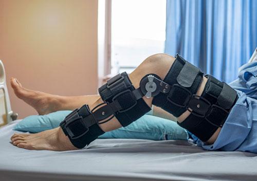 Тутор это, что. О фиксаторах колена в деталях 16