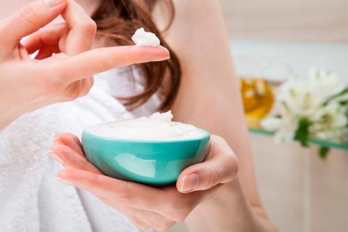 Как правильно увлажнить кожу лица в домашних условиях. Как увлажнить кожу лица: эффективные методы 08