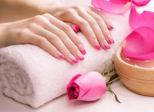 Холодная парафинотерапия для рук в 2022 году. Виды парафинов, особенности использования 05