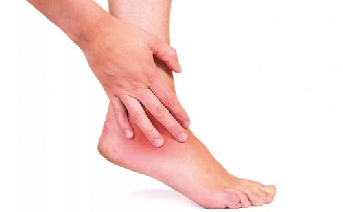 Сколько держится отек после растяжения связок голеностопа. Не сходит опухоль после растяжения связок голеностопного сустава