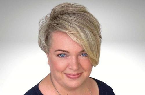 Модные стрижки для круглого лица в 2022 году. Женские стрижки для круглого лица на короткие волосы: модные идеи, фото 2021-2022 07 Модные стрижки для круглого лица в 2022 году. Женские стрижки для круглого лица на короткие волосы: модные идеи, фото 2021-2022 07