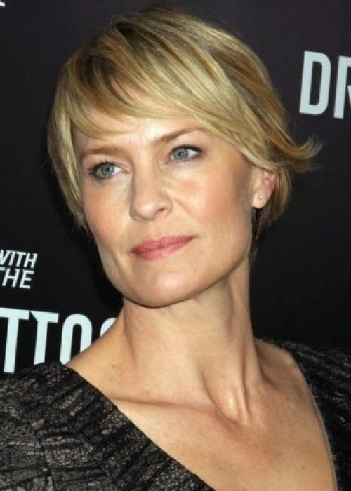 Короткая стрижка для круглого лица. Стрижки на короткие волосы для круглого лица: 10 модных идей 28