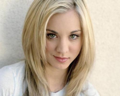 Двойное каре для круглого лица. Кому подходит стрижка двойное каре?