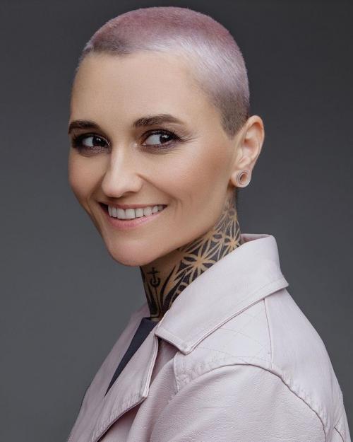 Стрижки для круглого лица без укладки. Модные стрижки для круглого лица, не требующие укладки