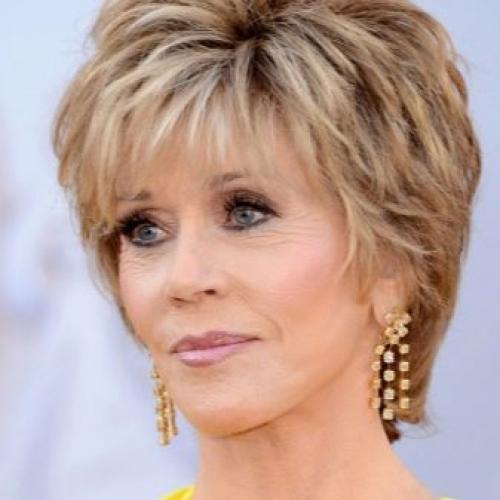 Стрижки на короткие волосы для круглого лица. Стрижки для круглого лица 2022: модные и красивые идеи 23