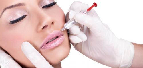 После укола гиалуроновой кислоты нельзя. 05