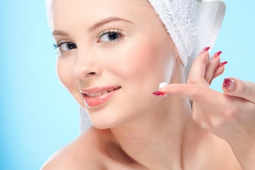 Уход за кожей вокруг глаз. Почему необходим регулярный уход за кожей вокруг глаз? 01