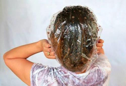 Какие инструменты необходимы для приготовления масок для волос из яйца и меда. Рецепт