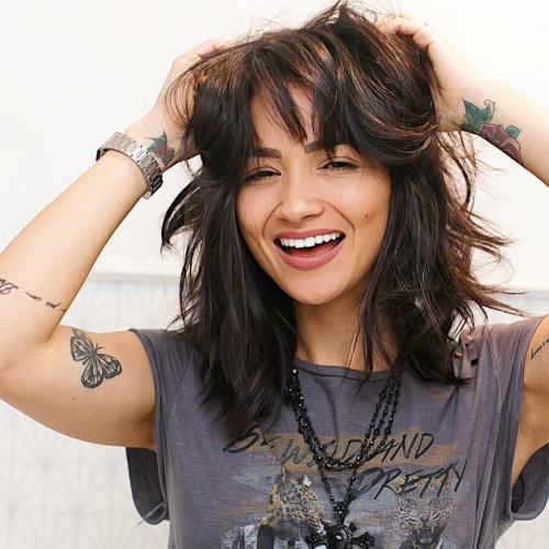 Прически для круглого лица. Какая стрижка подойдет для круглого лица?