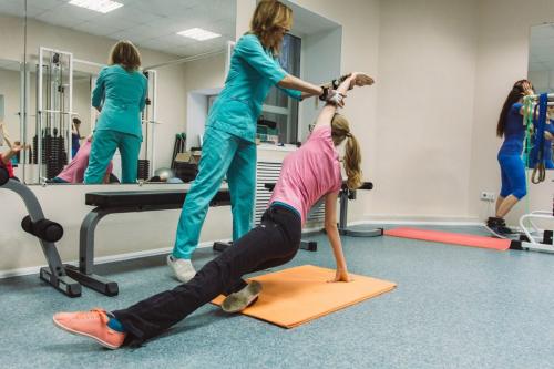 Как адаптировать упражнения ЛФК под индивидуальные особенности пациента. Что такое ЛФК