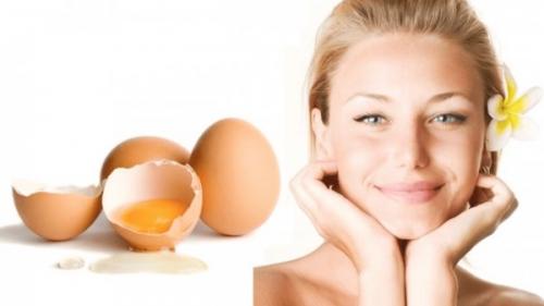 Может ли маска для волос из меда и яйца помочь при ломких волосах. Лезут волосы? Срочно делайте яичную маску для волос от выпадения!