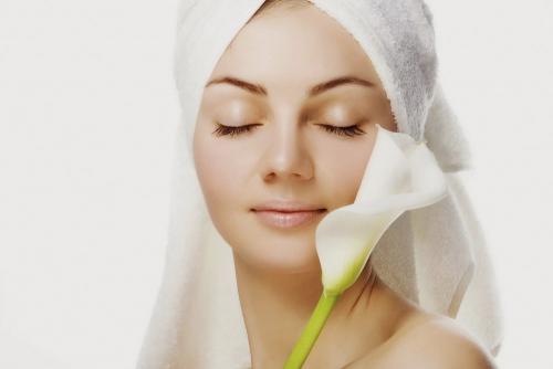 Эффективные рецепты: как вернуть здоровье волос с помощью масок из яйца и меда 05