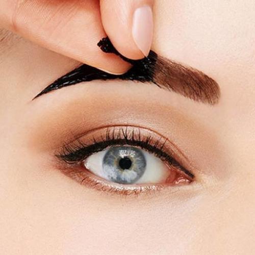 Какие продукты для макияжа помогут подчеркнуть тонкие брови. Как сделать тонкие брови красивыми: способы корректировки