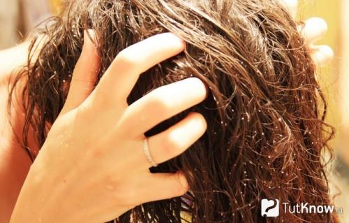 Блеск и сила в каждой капле: лучшие рецепты медовых масок для волос 07