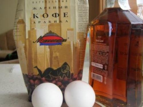 Какой тип волос наилучшим образом реагирует на маски из яиц. Лезут волосы? Срочно делайте яичную маску для волос от выпадения!