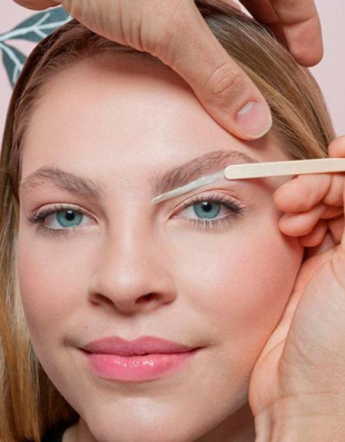 Топ-5 модных процедур для бровей в 2019 году 18 Топ-5 модных процедур для бровей в 2019 году 18