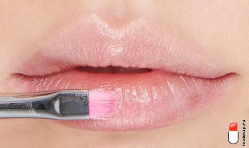 Как часто следует обновлять губную помаду. Губная гармония: как правильно хранить помаду