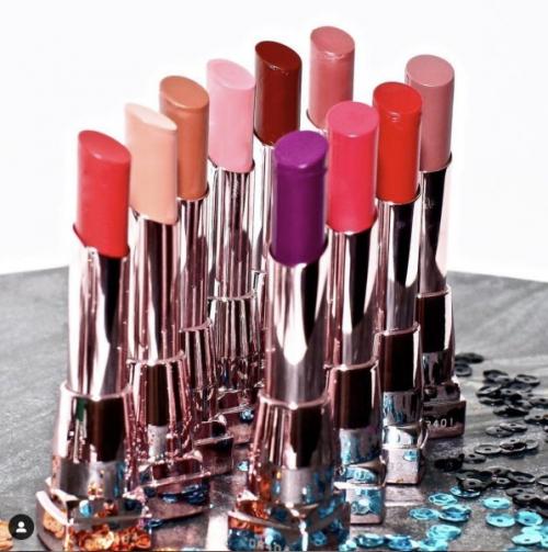 Как часто следует обновлять губную помаду. Губная гармония: как правильно хранить помаду