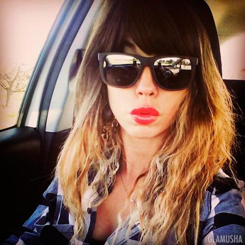 Какое косметическое средство поможет сделать помаду более гладкой и ровной. 10 тонкостей нанесения помады