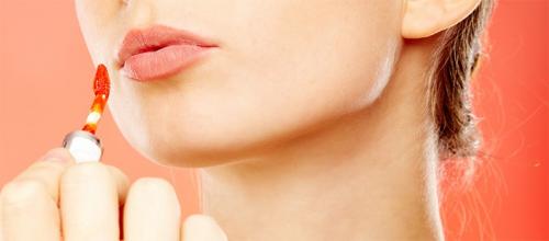 Как подготовить губы к нанесению помады. Как подготовить губы к нанесению матовой помады