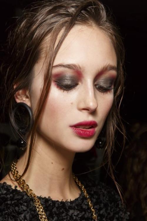 Есть ли особенности нанесения матовых помад. Матовые помады для губ: бьюти-досье