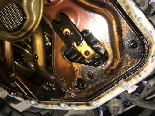 Раскоксовка димексидом минусы. Полная очистка двигателя димексидом: плюсы и минусы применения. Отзывы, нюансы, опасность и технология проведения процедуры