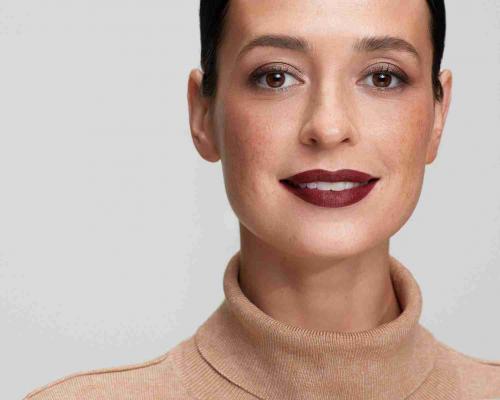 Как выбрать оттенок яркой помады, который подойдет именно вам. Как выбрать и носить яркую помаду