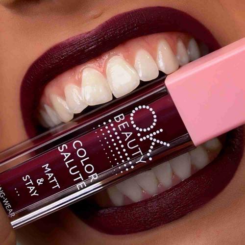 Избегайте этих 5 ошибок при нанесении макияжа на губы Избегайте этих 5 ошибок при нанесении макияжа на губы