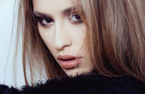 Мастер-класс: как подобрать оттенок помады для различных форм губ 02