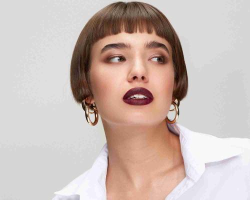 Как выбрать оттенок яркой помады, который подойдет именно вам. Как выбрать и носить яркую помаду